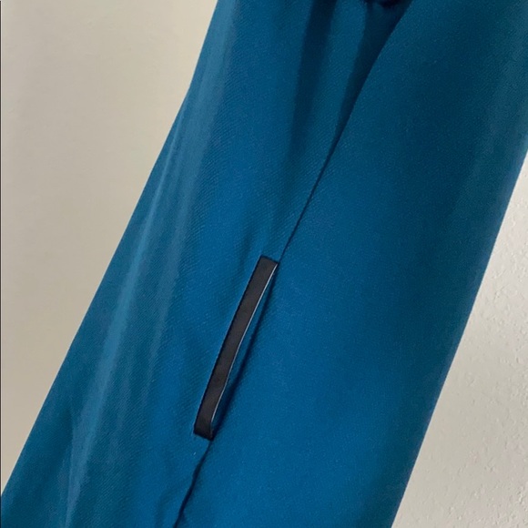 Teal me about it! - Picture 3 of 3